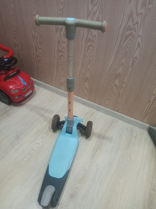 Толокар 2 штуки, самосвал , самокат