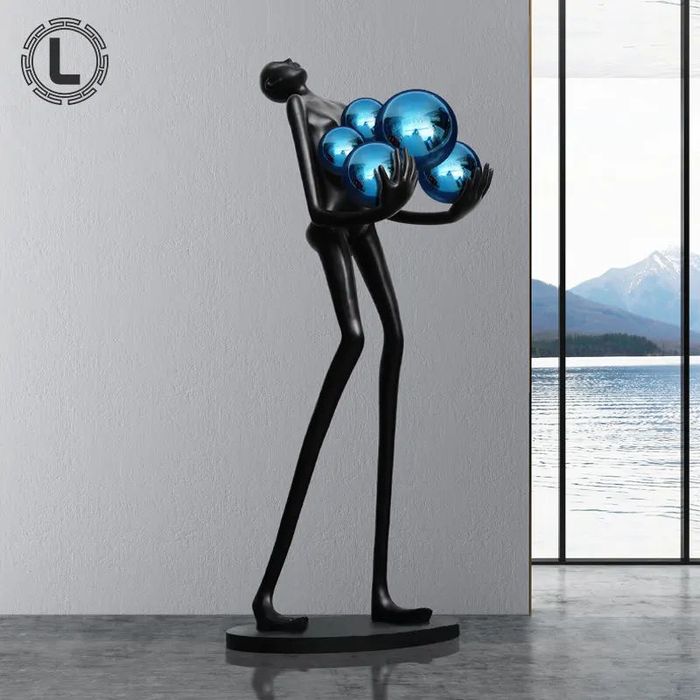 Продаетсв Статуя торшер