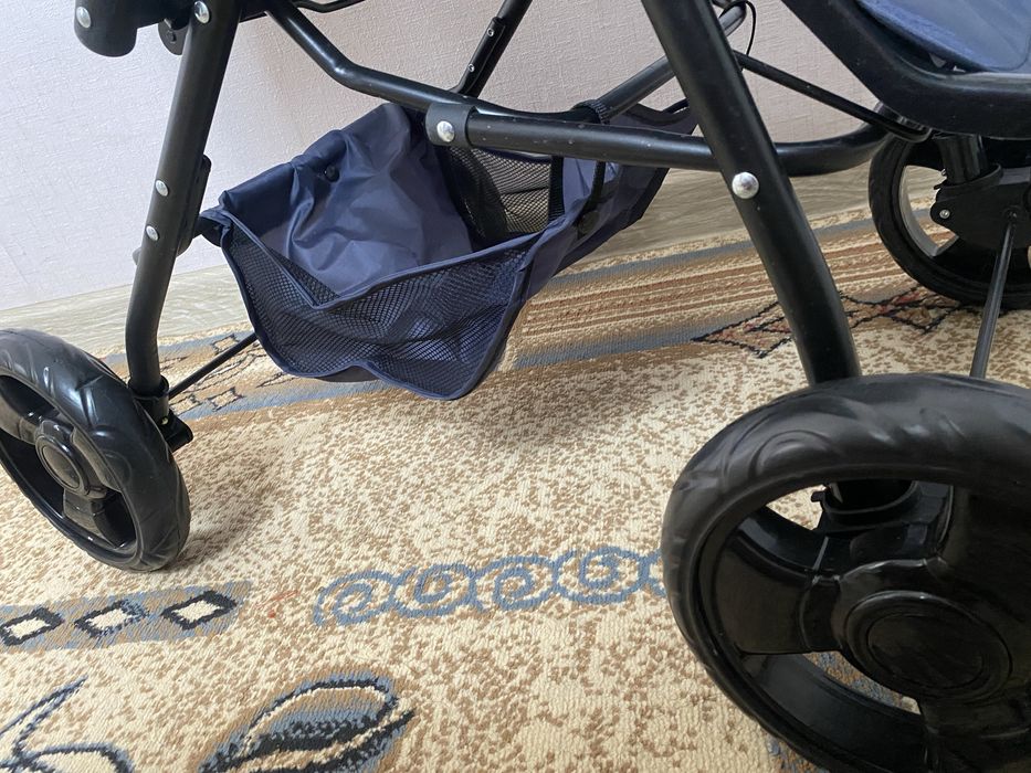 Новый коляска сатылады