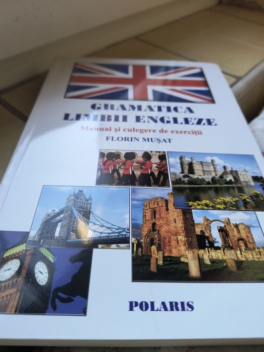 Vând dicționare și cărți de limba engleză noi-nouțe