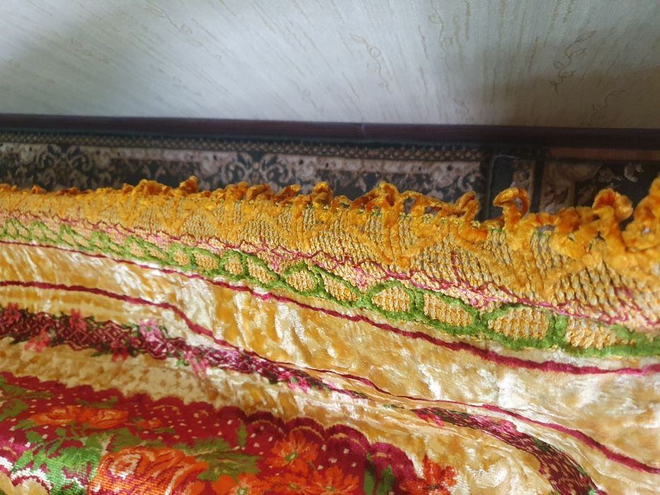 Албанский ковёр новый