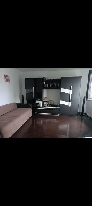 Inchiriez casă în Valea Moldovei!