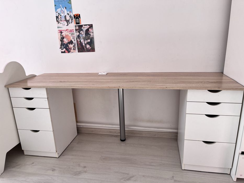 Продам письменный стол для двоих детей