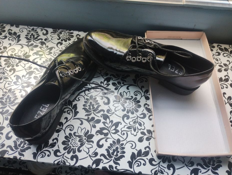 Дамски елегантни обувки