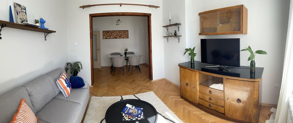 Продава се Двустаен апартамент в София, Център - 65 кв.м за 4539 €/кв.м - Снимка #3