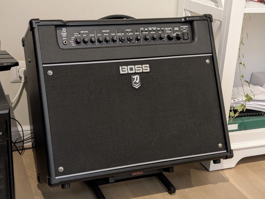 Boss Katana Artist MKII