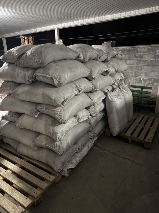 Семена люцерны, жоңышқа ұрық