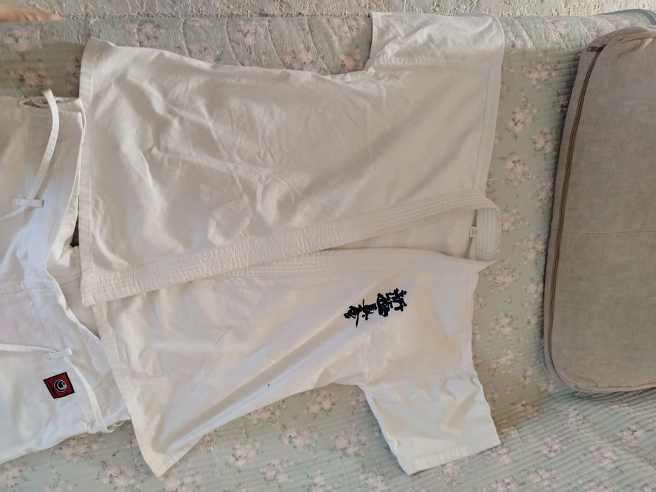 Кимано для каратэ.