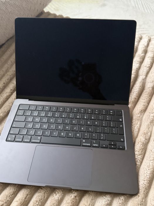 Laptop Macbook 14 pro m4 512gb ssd 24GB RAM