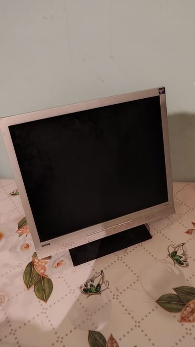 Монитор Beno с хранения в идеальном состоянии