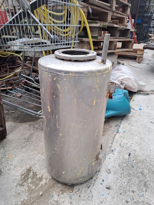 Водосъдържател 50л неръждаем