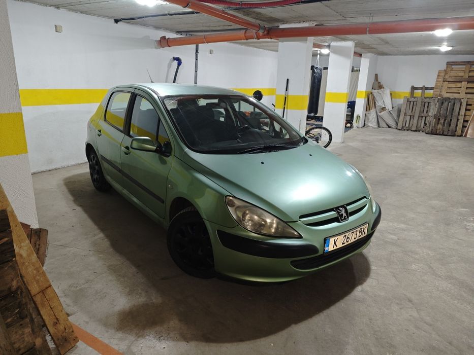 Пежо 307 74 коня бензин ръчка
