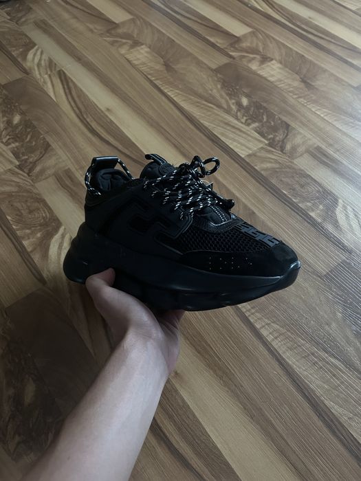 Versace chain reaction triple black