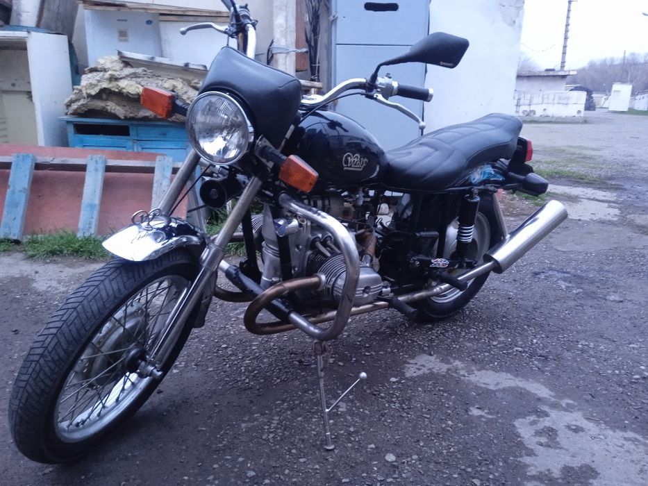 Продаю мотоцикл Урал волк