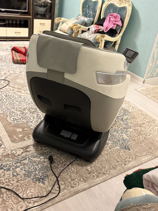 Массажное кресло