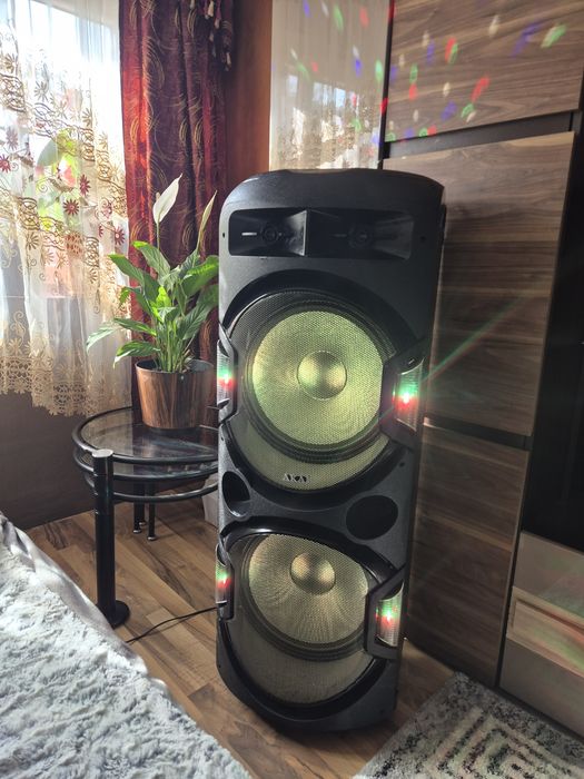 Vand boxa AKAI 350 W