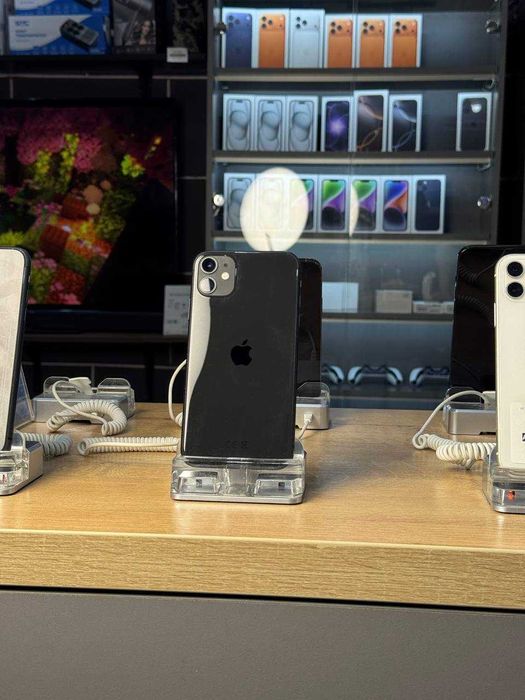 Телефон Apple iPhone 11 128/ Айфон 11 128 код7606