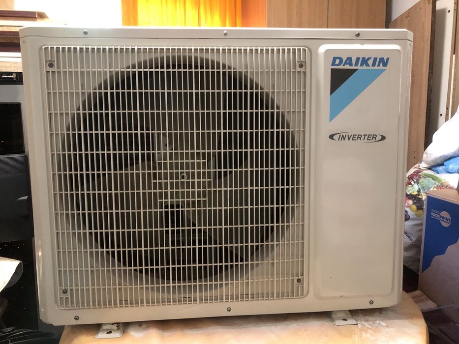 Aparat aer condiționat Daikin Model RXV50AV1B
