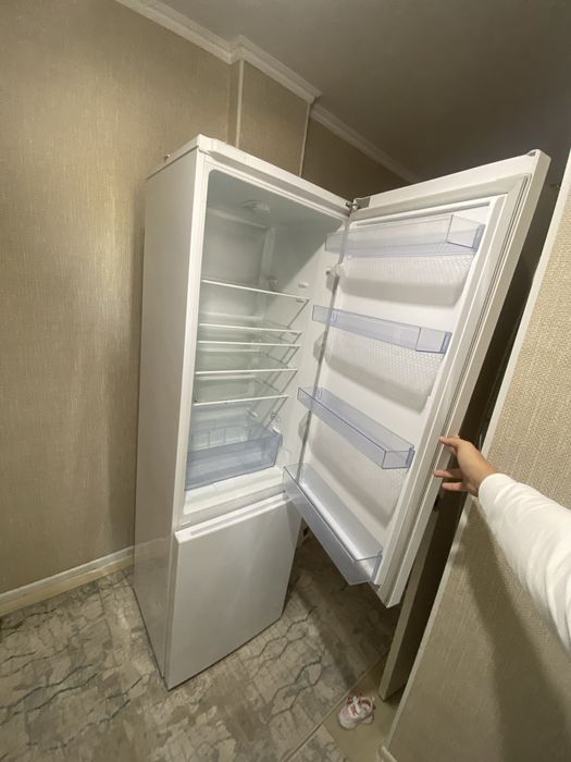 Холодильник  беко