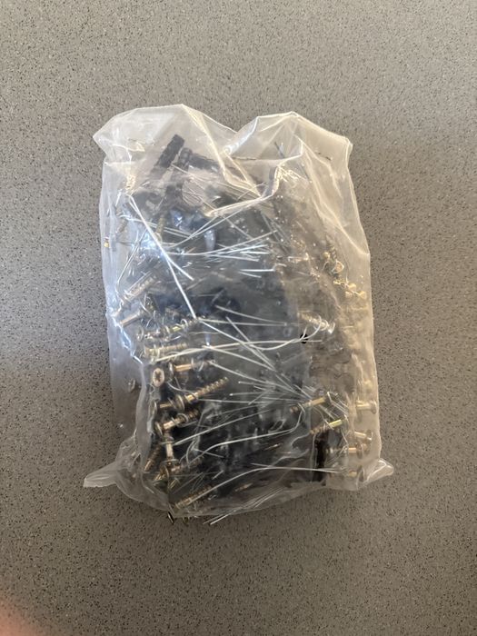 Анкерный болт для полового отопления