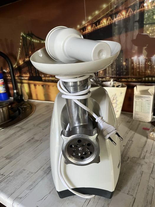 Электромясорубка Vitek