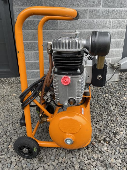 Compresor KAESER CLASSIC 210/10W