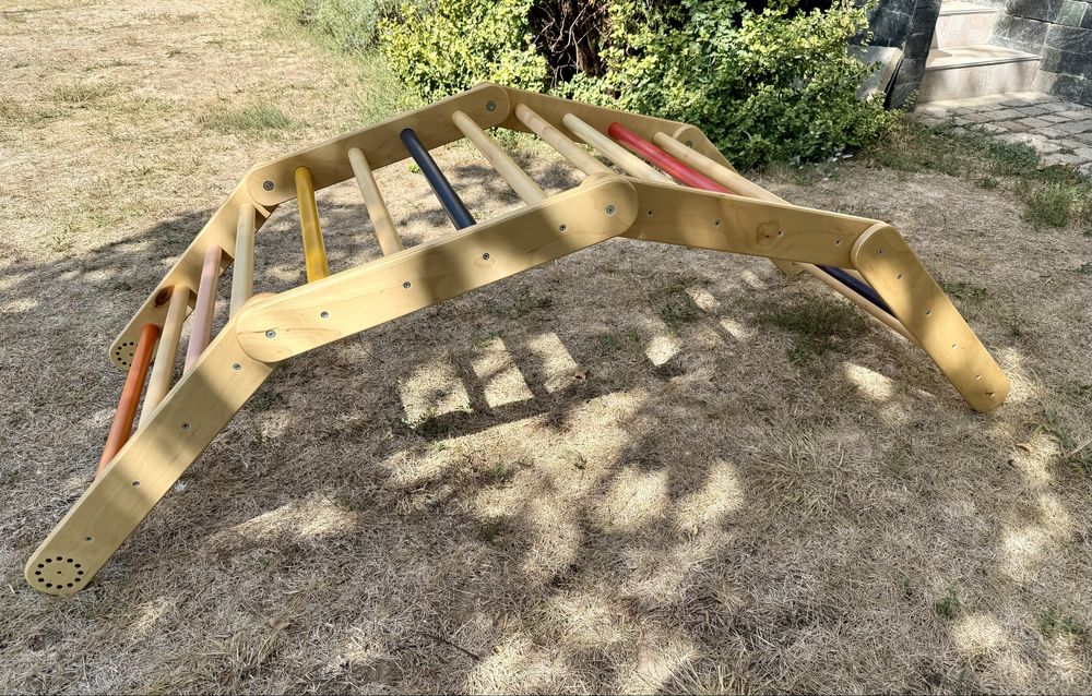 Пиклер дървен триъгълник 4 части Монтесори - като нов