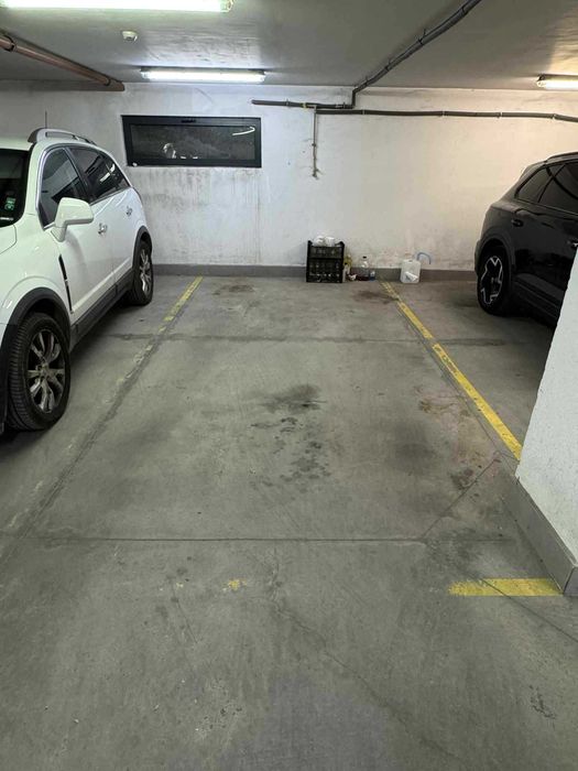 Дава се под наем Гараж / Паркомясто в София, Манастирски ливади - 14 кв.м за 102 € - Снимка #1