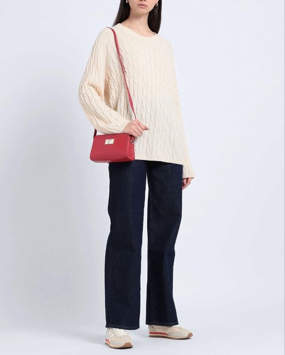 Furla, естествена кожа