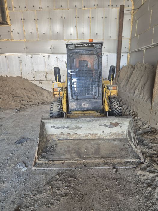 Мксм 800 продам погрузчик