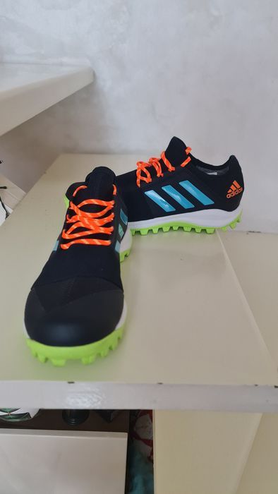 Адидас adidas номер 40