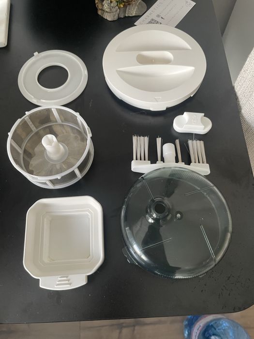 Milky plant - Машина за приготвяне на ядкови веган млека