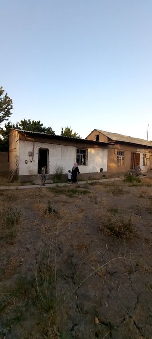 Янги юл.Кирарик 10 и 12  соток земля