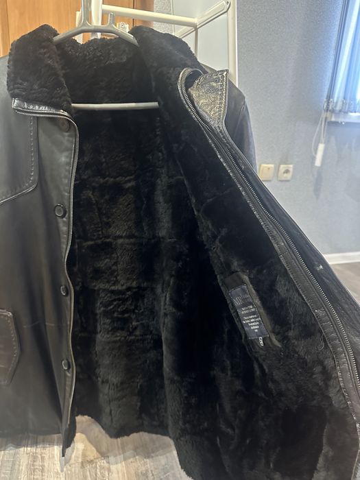 Продам мужскую дубленку