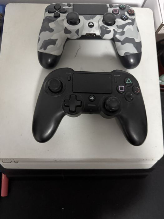 Vand ps4 slim.