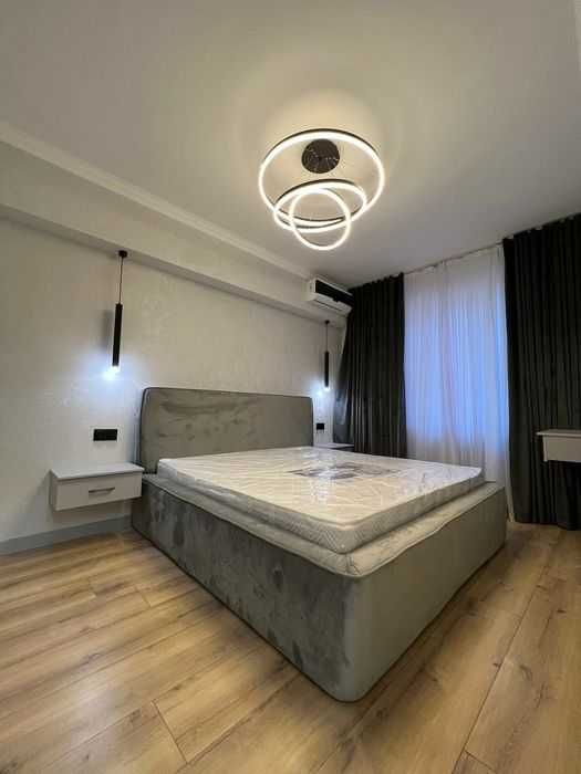 2-х комнатная квартира после ремонта на Ц-1! 2/5/9!