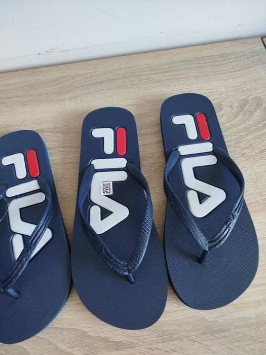 Șlapi Fila unisex  noi cu eticheta mărimi 36, 37 și 40