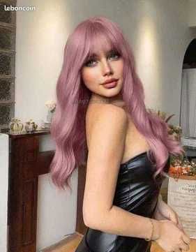 70 см чуплива перука цвят пепел от рози с бретон