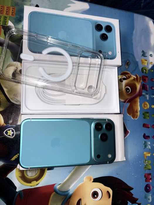 Продается Iphone 17 pro max 1 tb под оригинад