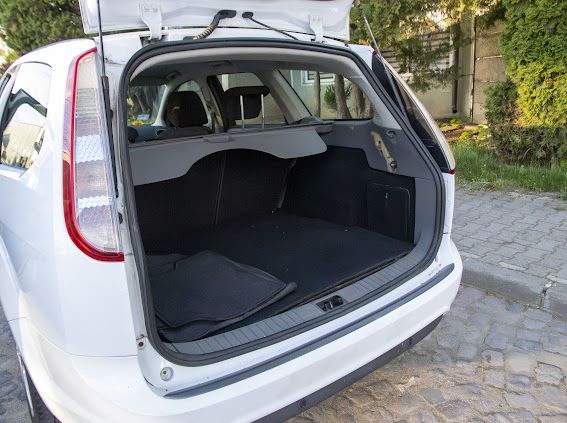 FORD Focus 2010 — imagine 5