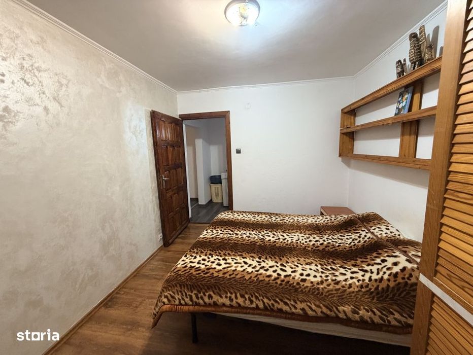 Apartament 4 camere decomandat, 98 mp, zona 1 Mai - Parcul Romanescu