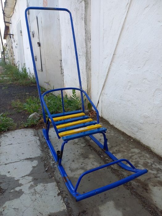 Продам   детские санки  недорого
