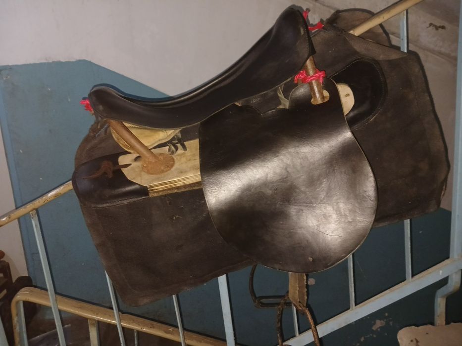 Продам кавалерийское седло