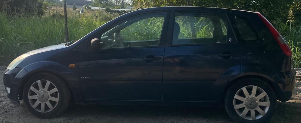 Dezmembrez Ford Fiesta