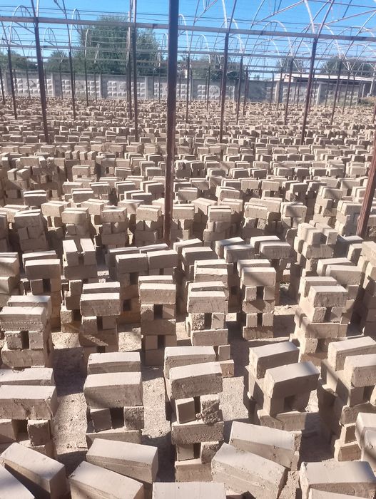 hom gisht кирпич