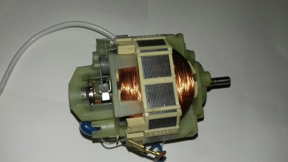 Motoare cu perii din electrocasnice,feliator,aspirator,risnita