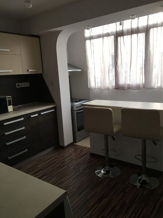 Дава се под наем Тристаен апартамент в Габрово, Борово - 90 кв.м за 255 € - Снимка #3