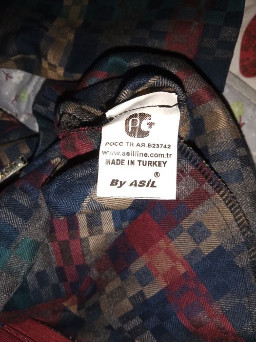 Продаю классическое платье