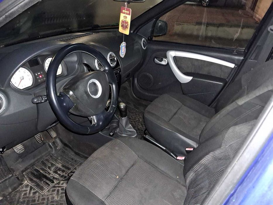 Vand Dacia logan 2010 benzina si gpl omologat