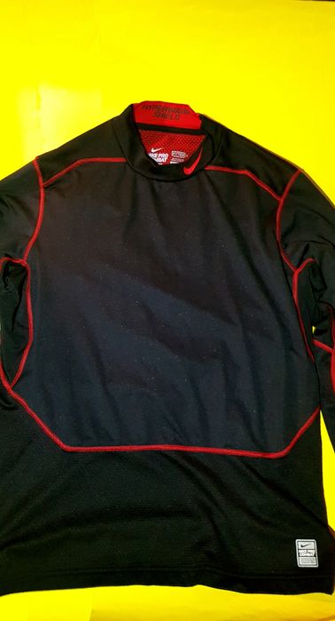 Nike  Pro combat  Hiperwarm мъжка  спортна блуза